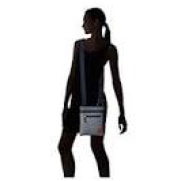 Dakine Canvas Dive Cross Body Bag NWT - Picture 7 of 10